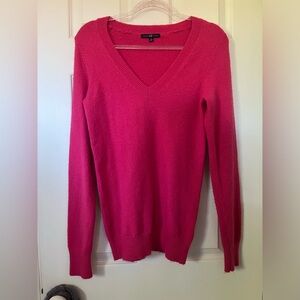 gap women’s hot pink fuzzy v neck sweater